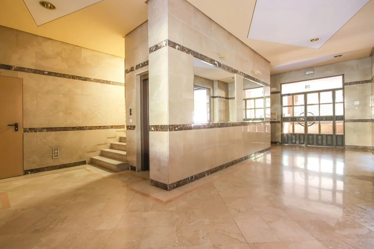 Piso en Calle del Gasómetro - Foto 26