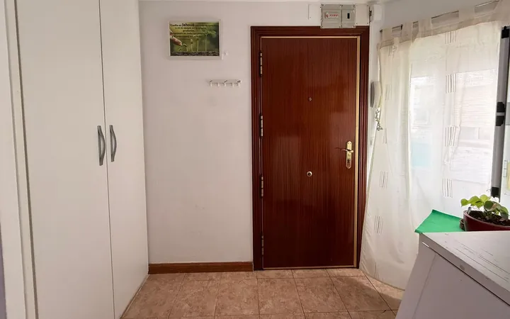Piso en Numancia - Foto 3