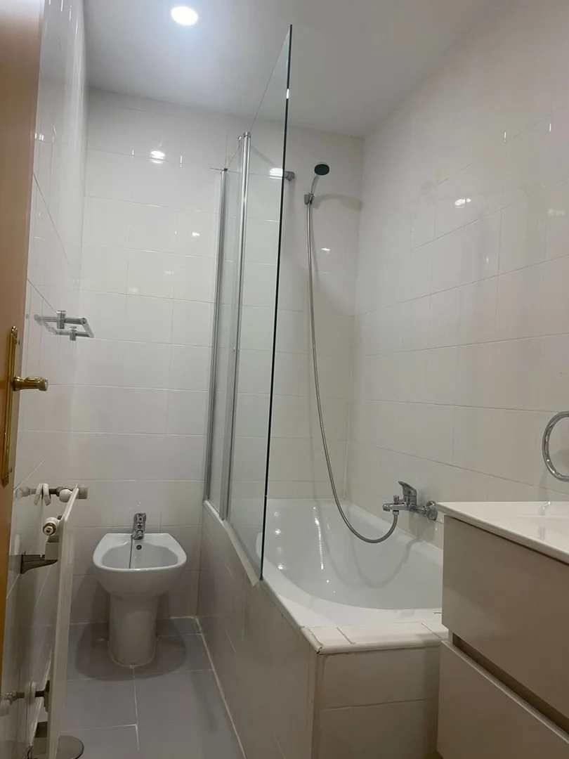 Piso en Calle de Berrocal, 52, Butarque - Foto 4