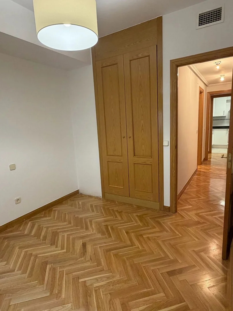 Alquiler de piso en Calle del Robledillo, 21 - Foto 4