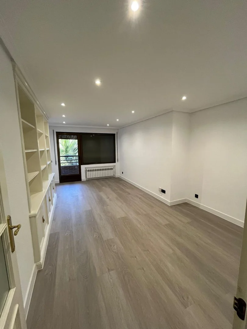 Piso en calle Arzobispo Morcillo, 34 - Foto 2