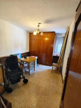 Piso en calle Tomelloso, 14 - Foto 4