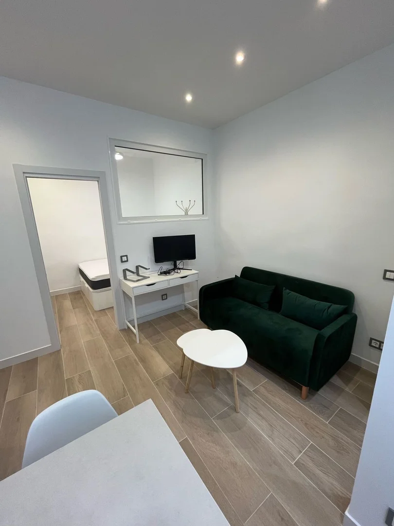 Piso en calle de José María de Castro, 3