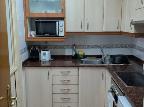 Piso en calle Carrer del Vallespir 17 - Foto 5