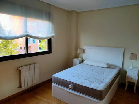 Piso en avenida del Monasterio de Silos, 30 - Foto 2