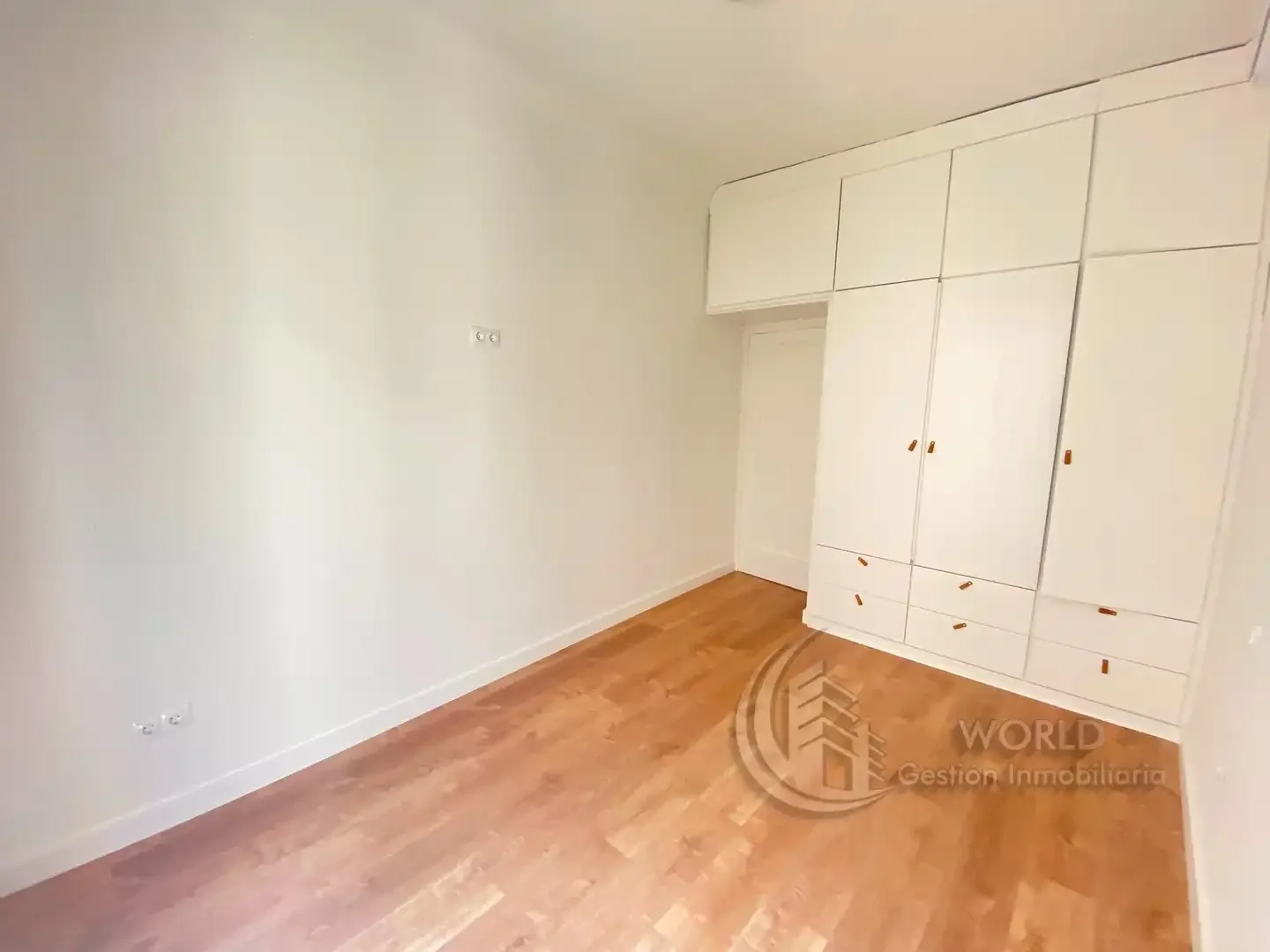 Piso en  Calle de Pelayo - Foto 14