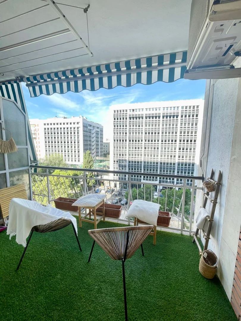 Piso en calle Pedro Teixeira, 10 - Foto 8