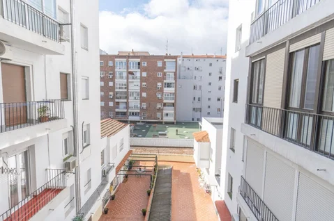 Piso en Barrio Recoletos - Foto 12