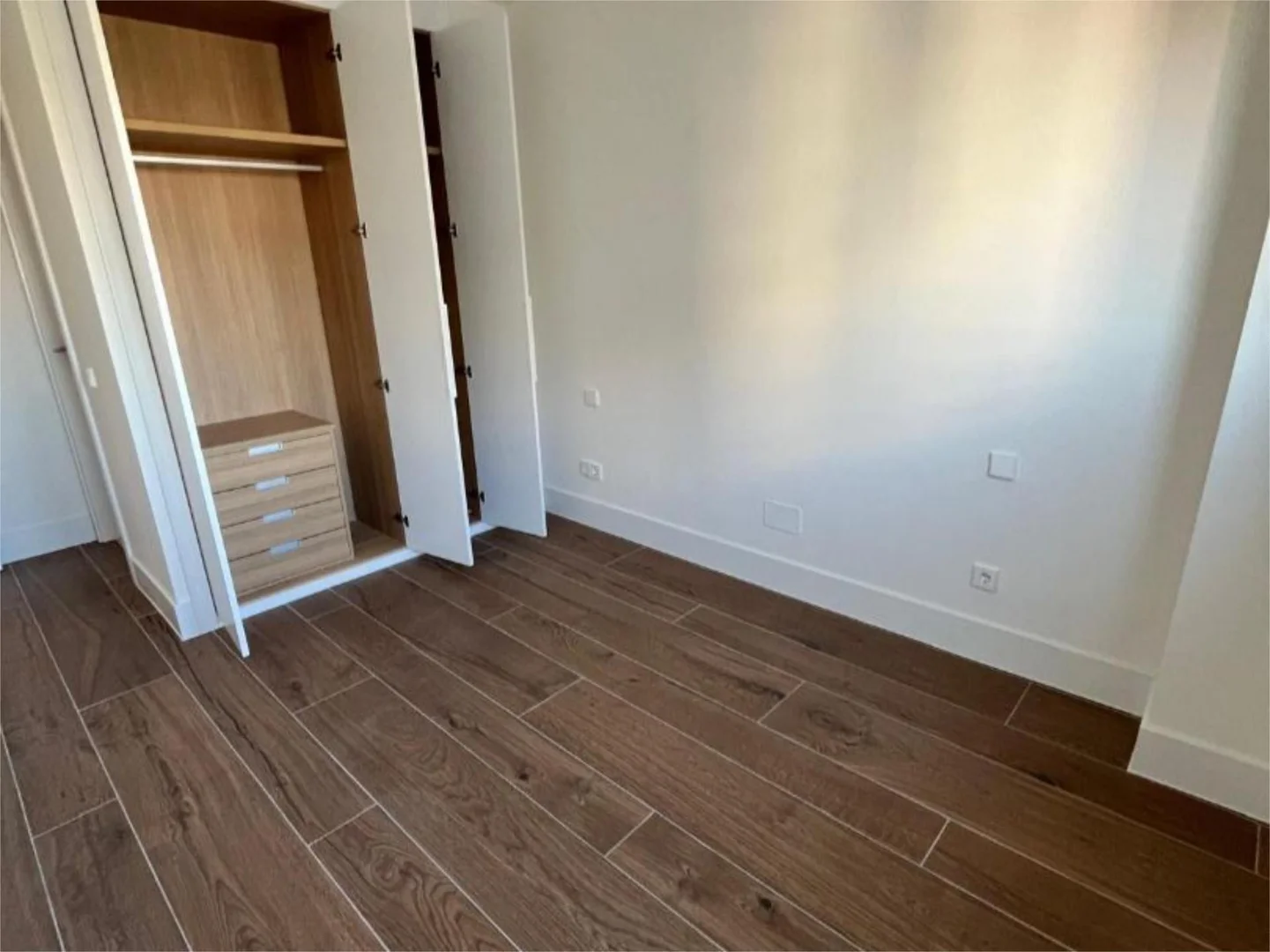 Piso en  Calle de Juan Esplandiú 21 - Foto 10