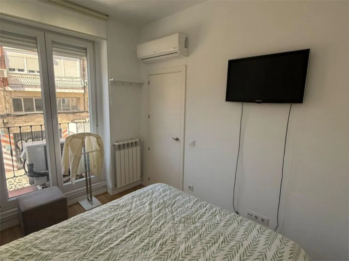 Piso en  Calle del Cardenal Cisneros 66 - Foto 4