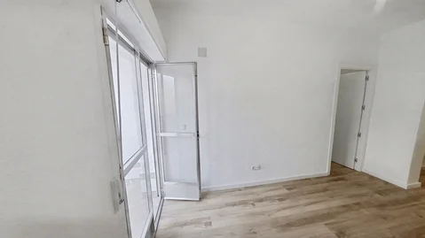 Piso en Barrio Palomeras Bajas - Foto 4