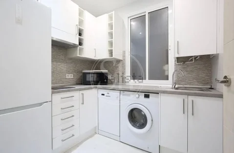 Piso en calle de Vallehermoso, 90 - Foto 1