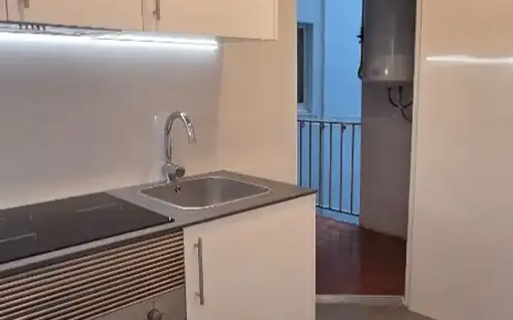 Piso en  Carrer de la Indústria 63 - Foto 5