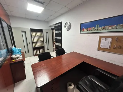 Local comercial en  Barcelona Capital - Foto 10