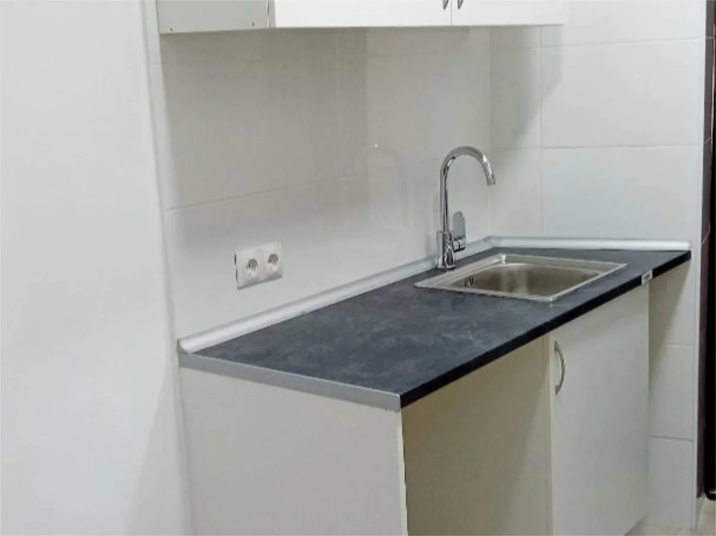 Piso en  Calle Juan de la Encina 11 - Foto 10