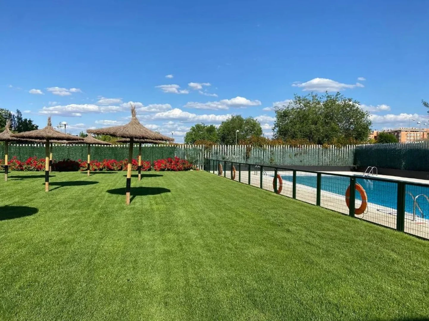 Piso en calle de Dulce Chacón, 23