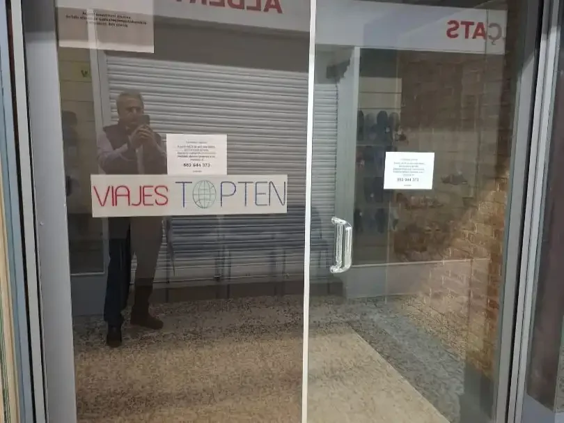 Local comercial en  Carrer del dos de Maig 231 - Foto 4