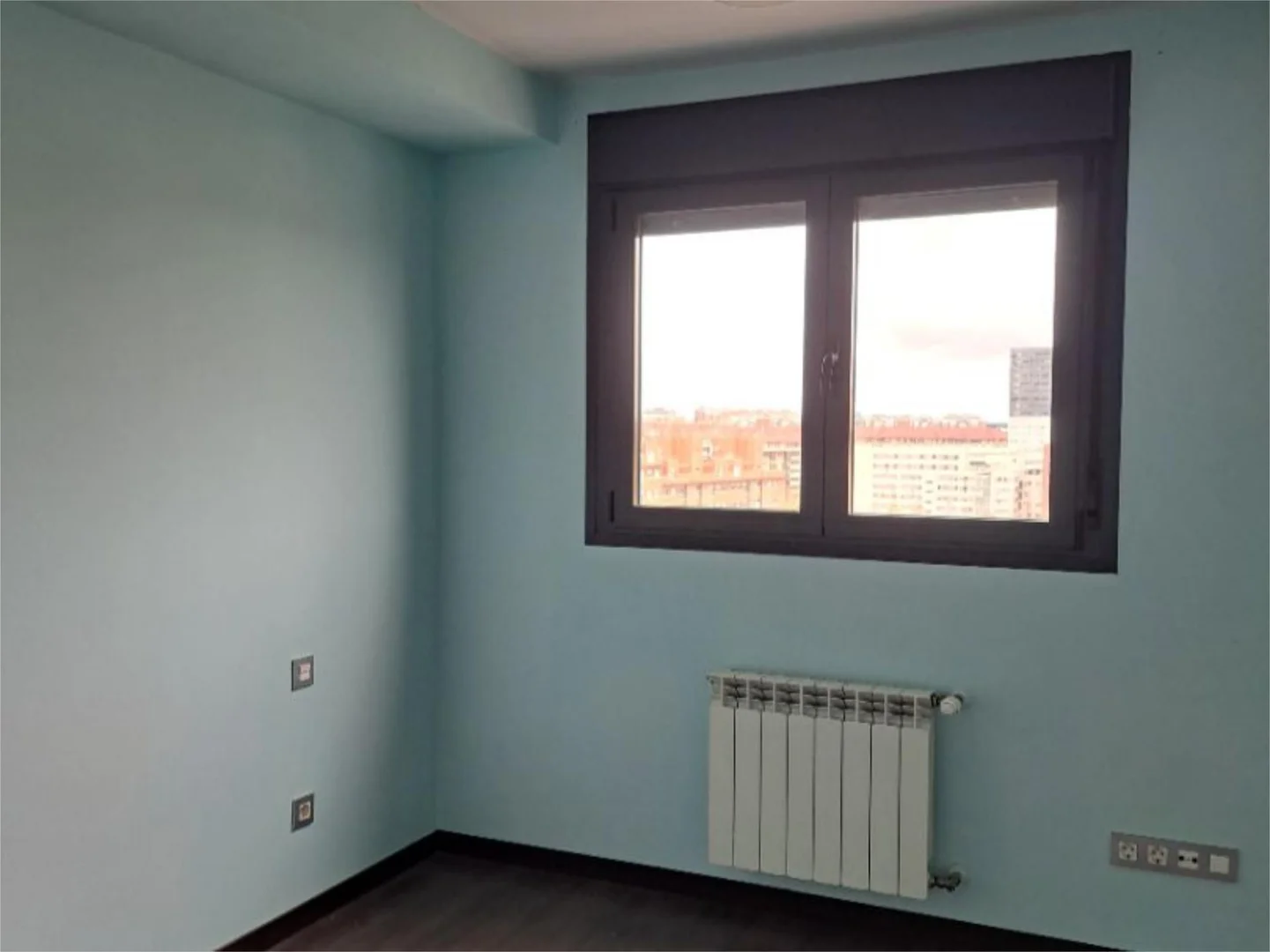 Piso en  Calle de Isabel Clara Eugenia 4