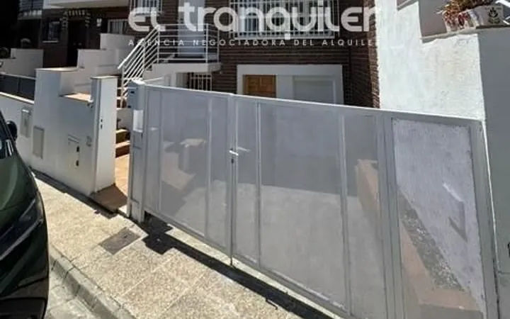 Chalet adosado en Calle de Federico Agustí, 72, El Plantío - Foto 1