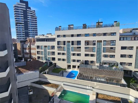 Piso en  Calle del Teniente Coronel Noreña 20 - Foto 13