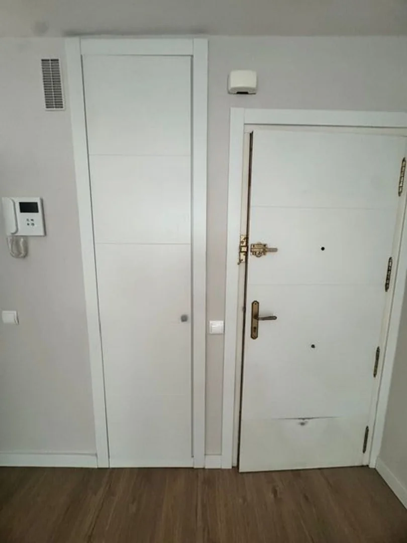 Piso en Ricardo Beltran y Rozpide, Zofío - Foto 4