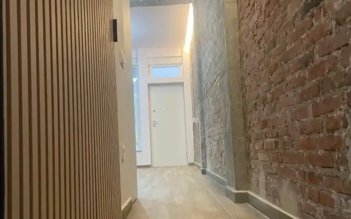 Piso en  Calle de Aguilafuente 31 - Foto 5