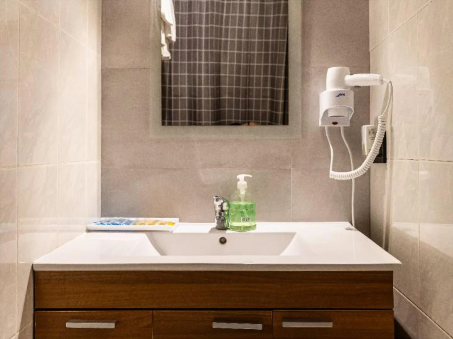 Piso en  Calle de Manuel Fernández y González 7 - Foto 32