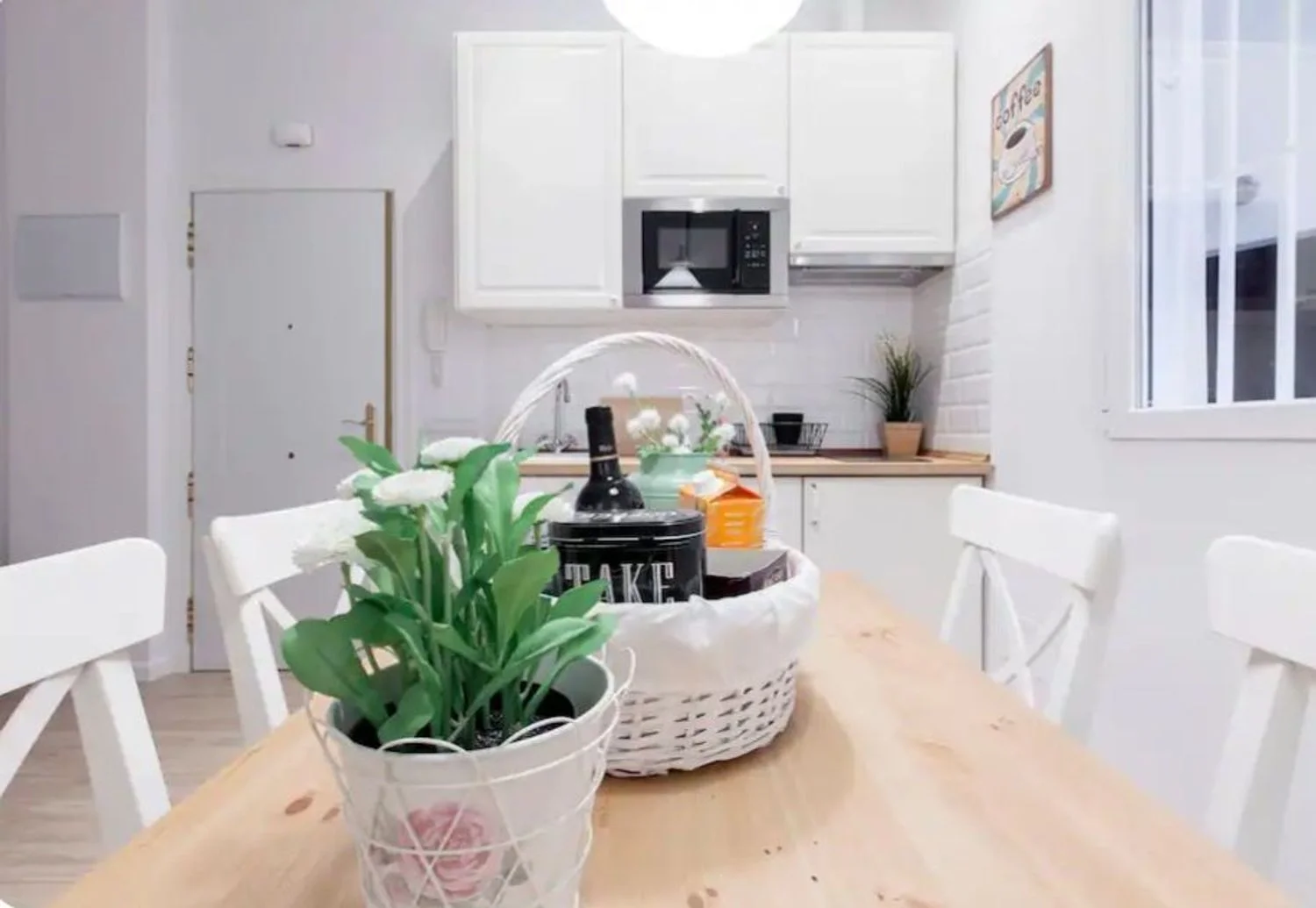 Piso en calle de Embajadores, 12 - Foto 2