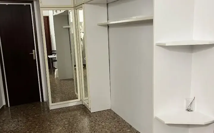 Estudio en  Carrer de Mejía Lequerica 10 - Foto 2