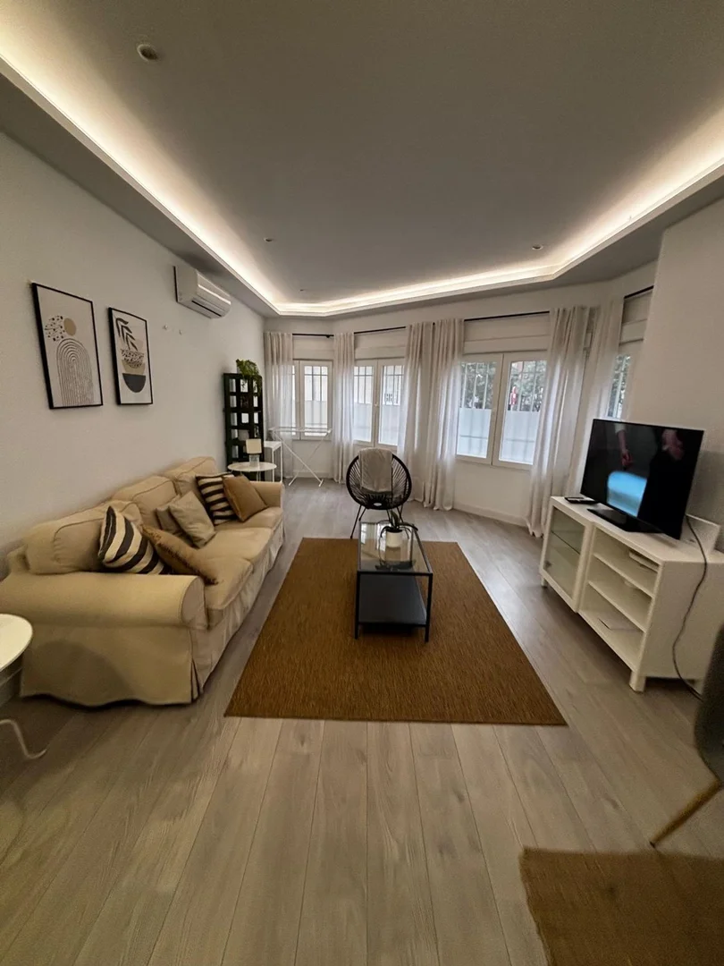 Piso en calle de Canillas, 5 - Foto 1