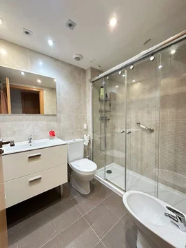 Piso en calle de Isabel Clara Eugenia, 4 - Foto 5