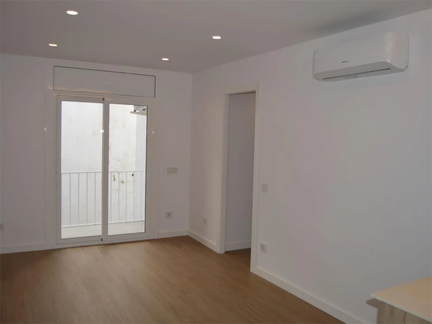 Piso en  Carrer de Josep Serrano 43 - Foto 11