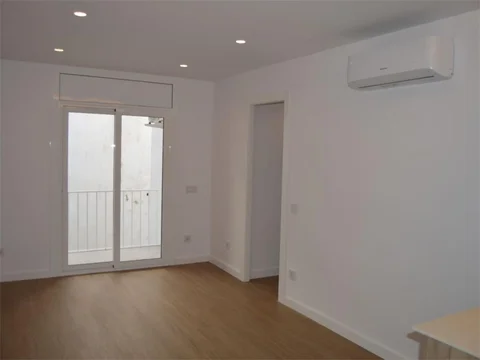 Piso en  Carrer de Josep Serrano 43 - Foto 11