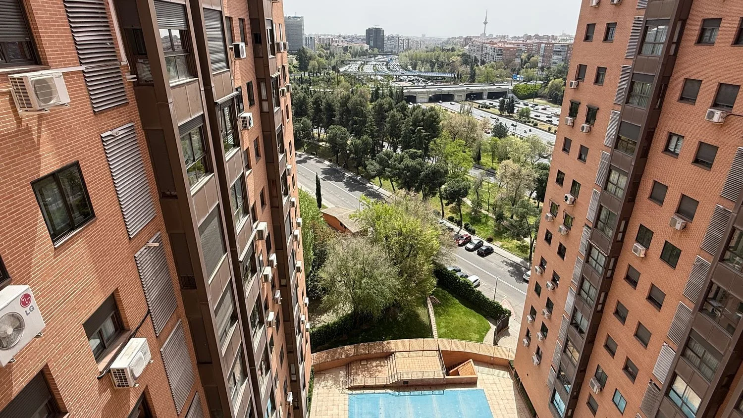 Piso en calle de Rafael Bergamín, 6 - Foto 18