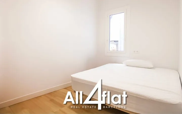Piso en Calle de Bonsoms, Sants - Badal - Foto 12