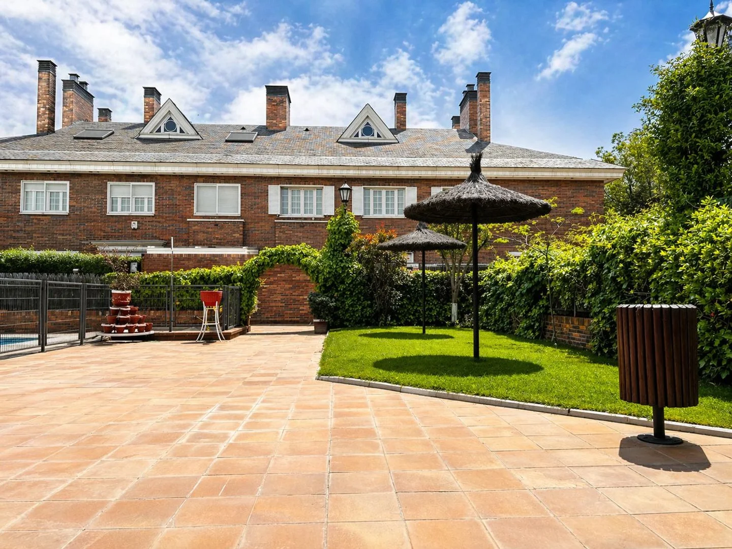 Chalet adosado en Barrio Aravaca - Foto 3