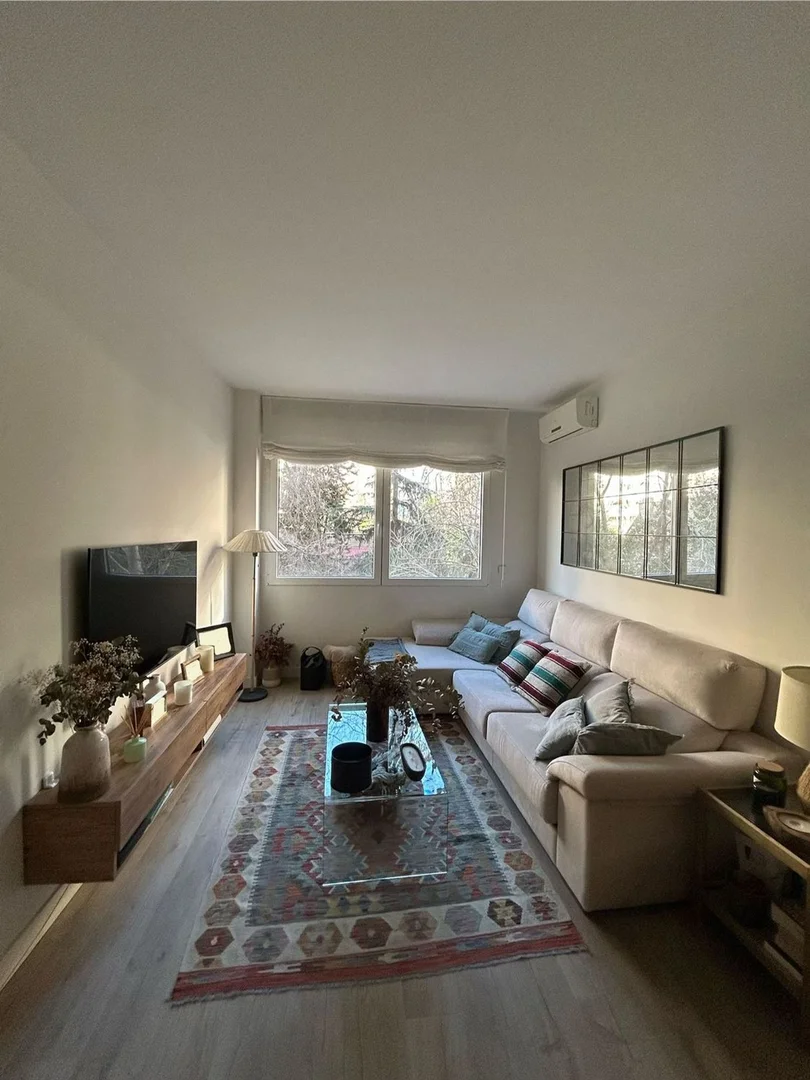 Piso en calle del Poeta Joan Maragall, 23 - Foto 1