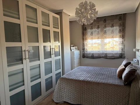 Chalet pareado en Avenida Juan Carlos I, 17 - Foto 4