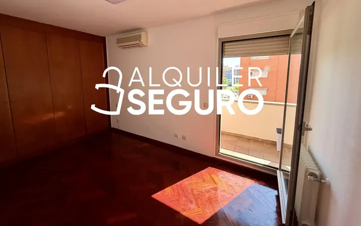 Piso en  de la Silvina - Foto 6