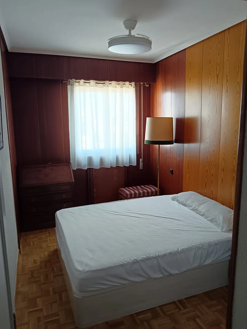 Piso en Calle de Villamanín, 48, Lucero - Foto 14