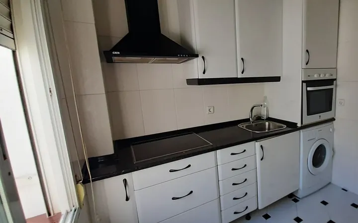 Piso en Calle de Mauricio Legendre, 21, Castilla - Foto 8
