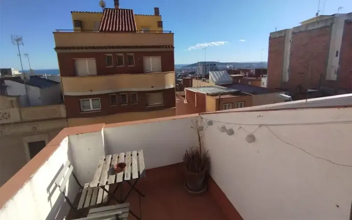 Piso en  Carrer de Josep Serrano 31 - Foto 14