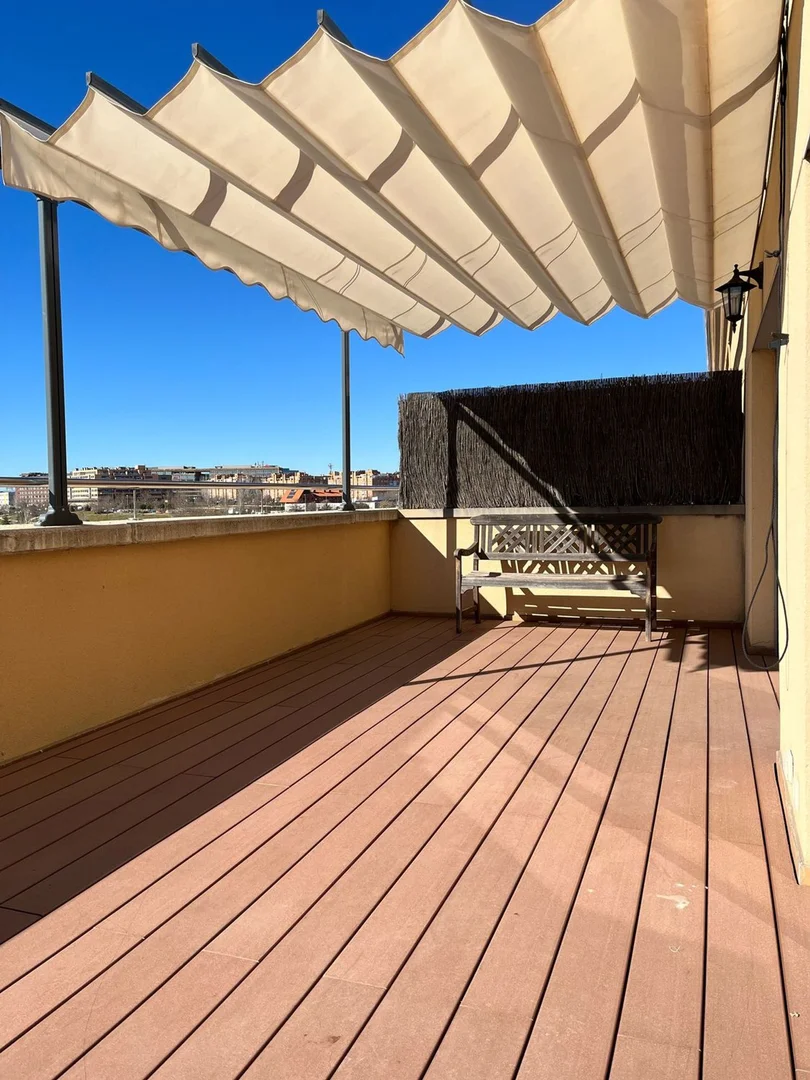 Ático en calle de Triacastela, 4