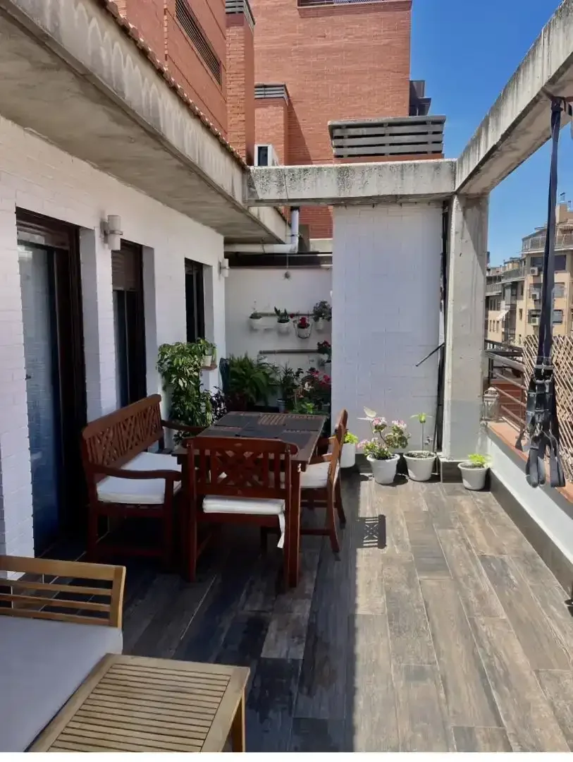 Piso en  Calle de María Sevilla Diago 36 - Foto 10
