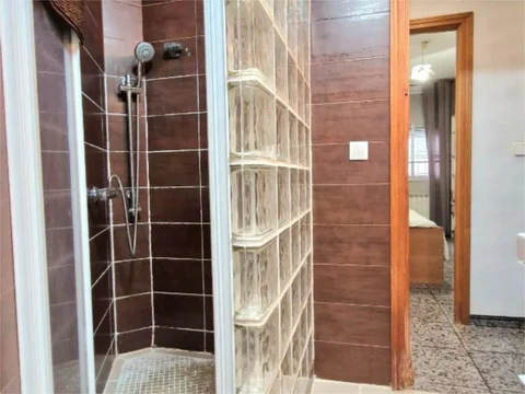 Piso en  Calle del Lago Iseo 5 - Foto 40