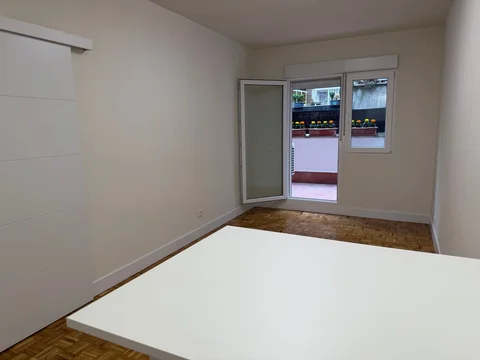 Piso en calle de Clara del Rey, 12 - Foto 2