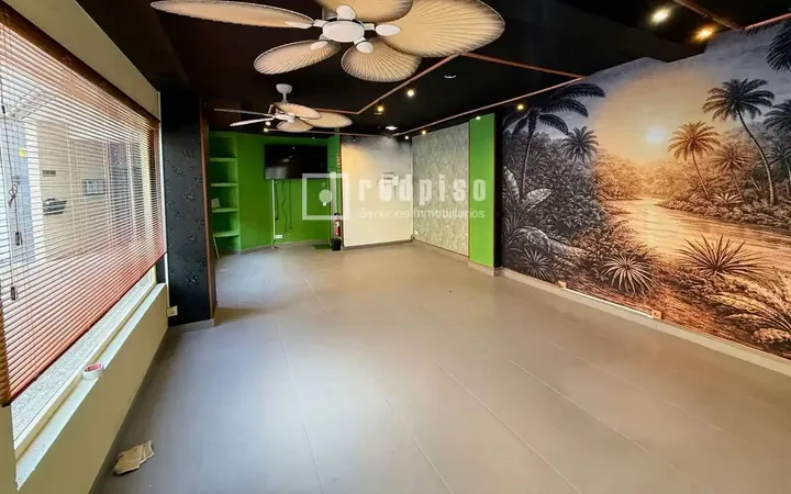 Local comercial en  de los Vinateros - Foto 1