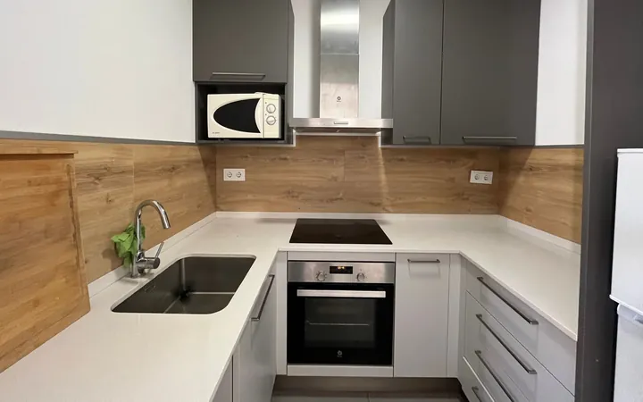 Estudio en Calle de Santa Mónica, 2, El Raval - Foto 1