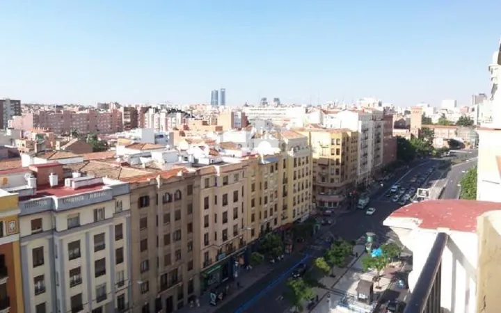 Piso en Avenida de la Reina Victoria, Vallehermoso - Foto 1
