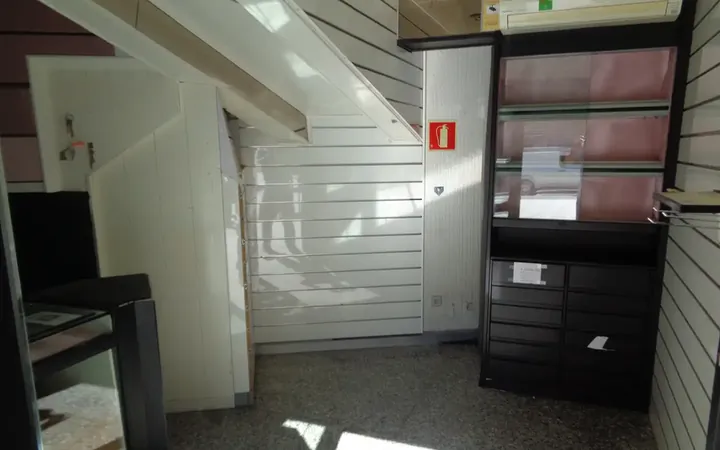 Local comercial en  Carrer de Pi i Margall - Foto 2
